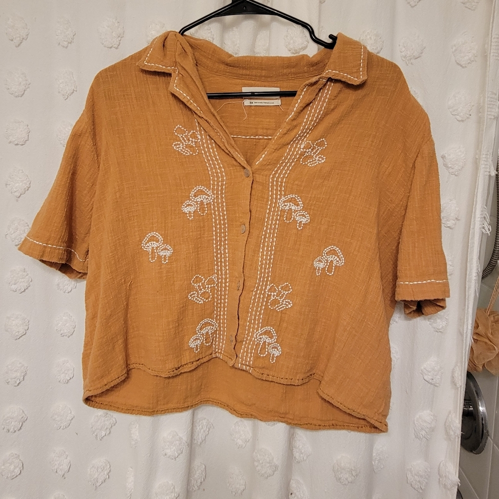 Urban outfitters mushroom button up ✨️